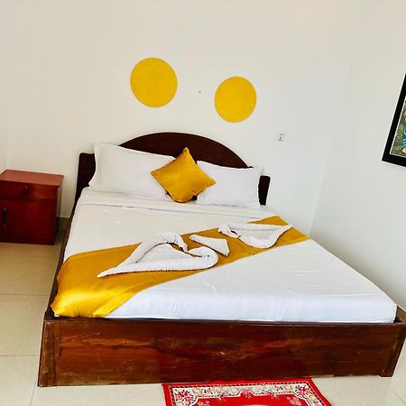 Apsara Koh Rong Guesthouse Kaoh Touch Exterior photo